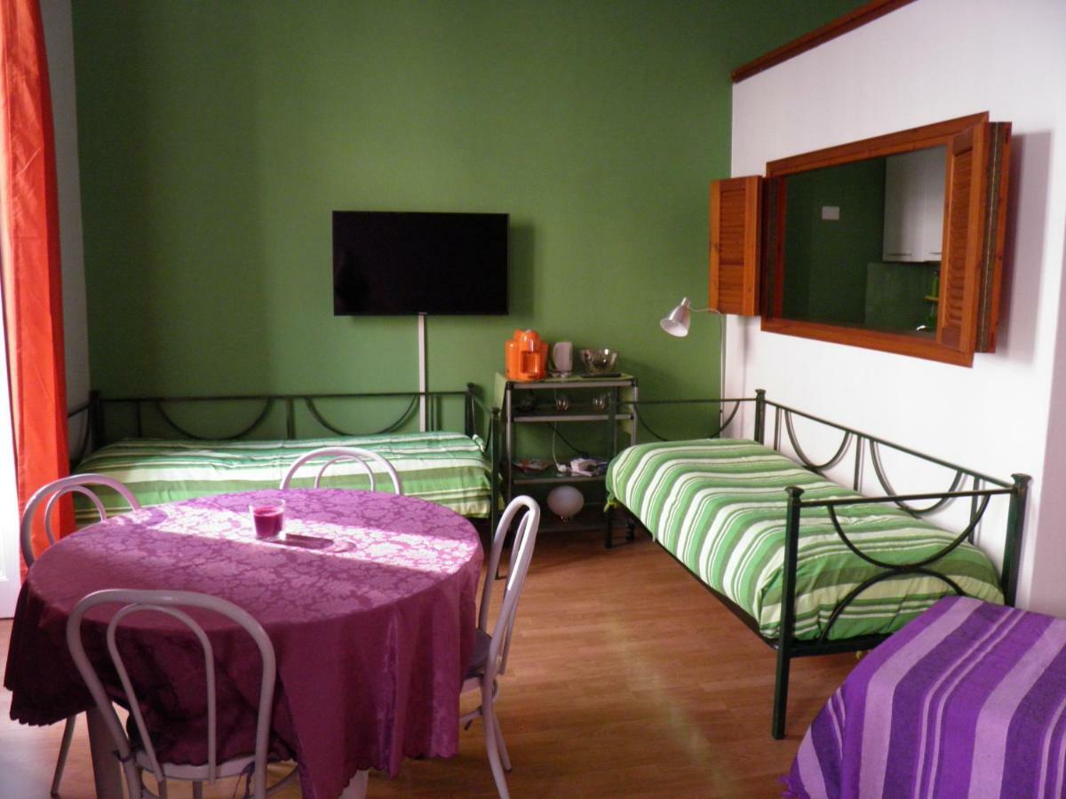 Greg'S Apartment Milan Bagian luar foto